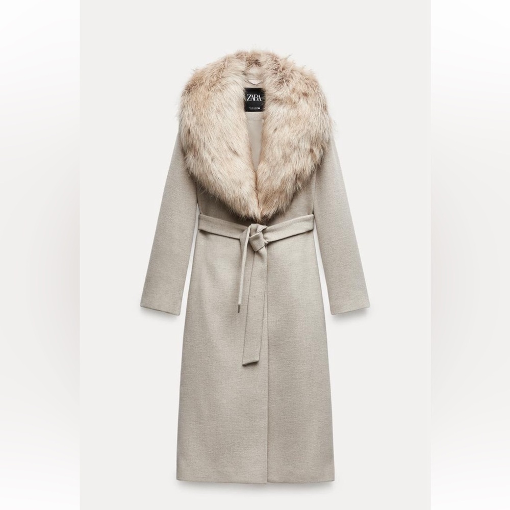 NWOT Zara Faux Fur Collar Coat zw collection (size XL)